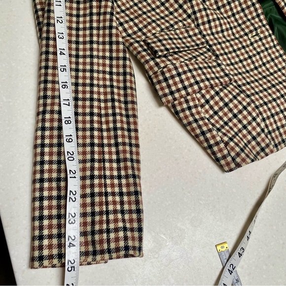 UPCYCLED patchwork detailing Wool boho blazer w equestrian cabin vibe - Picture 16 of 16